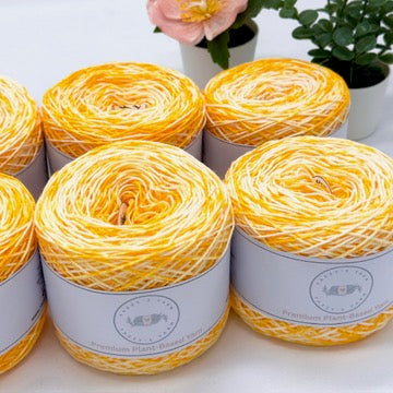 Mango Speckled Cotton Yarn Cakes