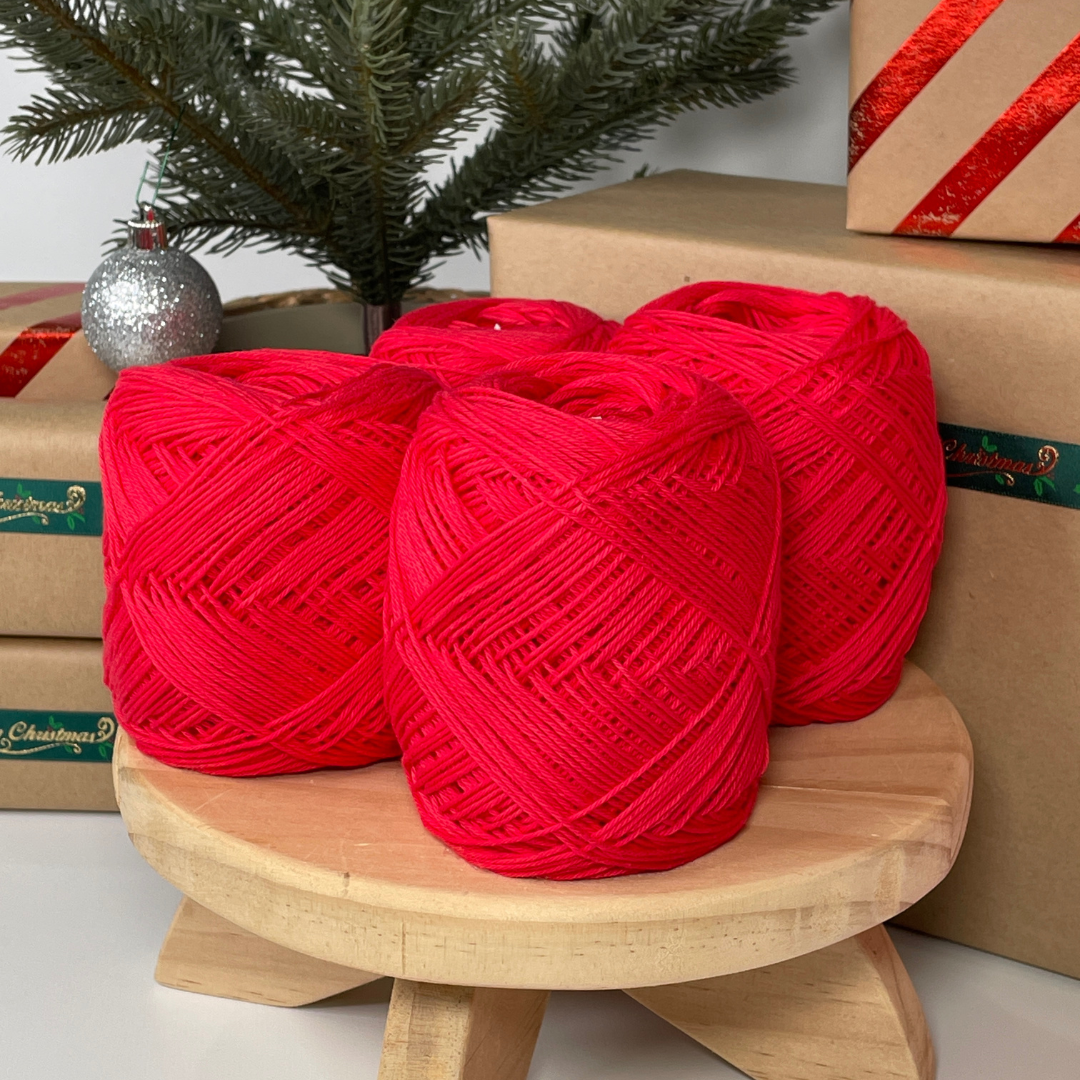 Love Heart Red Cotton Yarn Cake