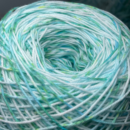 Grass Green Speckled Cotton Yarn Cakes